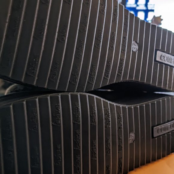 PATRIZIA BY SPRING STEP BRAND NEW - Picture 5 of 7